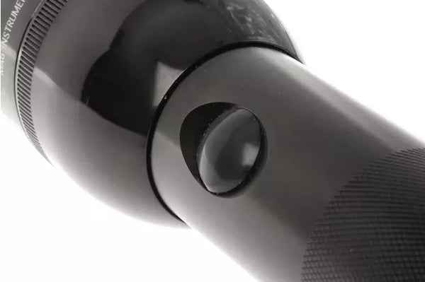 MAGLITE 6D Cell Flashlight MAGL-6D
