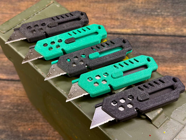 3DXV Xzavier's 3D Printed Utility Blade Holder Serrated Black/Green 3DXV-001SB