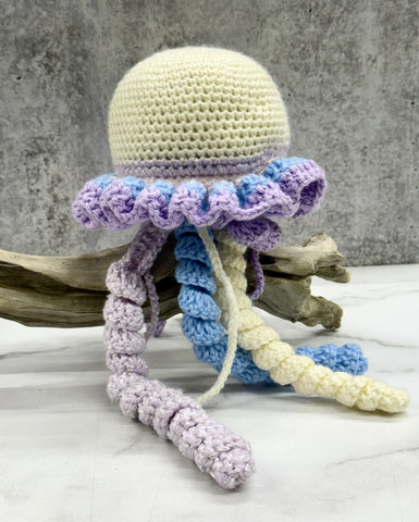 TORI Crocheted Jellyfish (oversized)