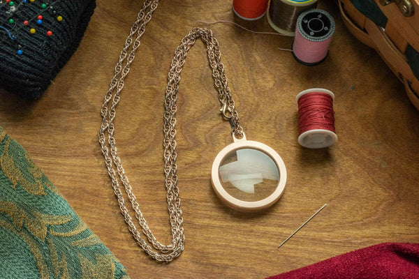 SE Glass Lens Necklace Magnifier 4.5X with 36" Rose Gold Color Chain (2.8MM) MG2013RG