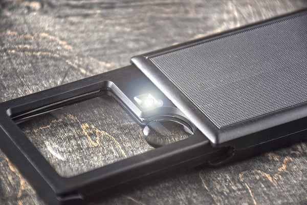 SE Dual Power Illuminated Pull-Out Magnifier ML731L